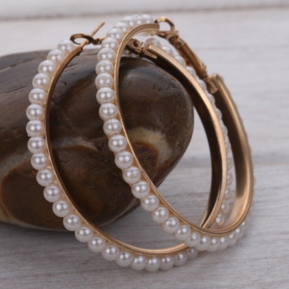 Jewelry - New Faux Pearl rose gold hoop earrings